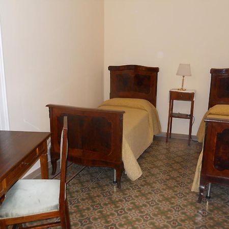 Bed and Breakfast Borgo Due Mari Taranto Exterior foto